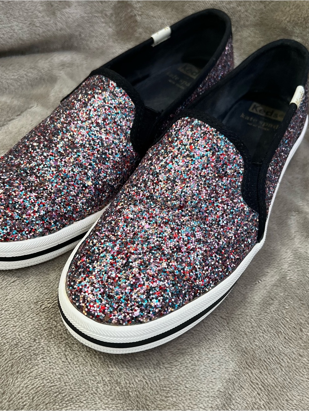 kate spade glitter less